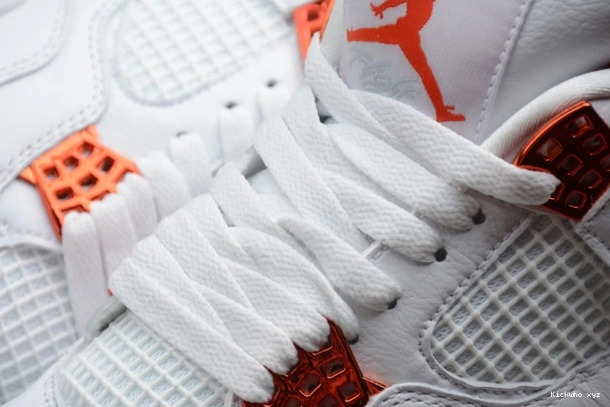 4 Jordan Air Team OrangeCT8527-118 0725